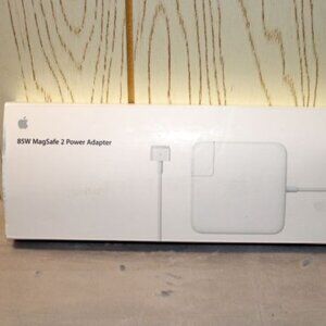 Apple 85W MagSafe 2 Power Adapter - New in Box
